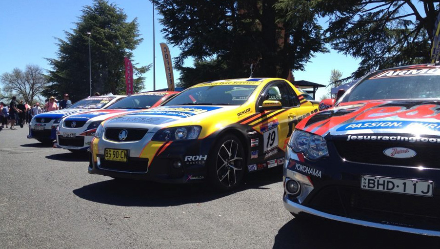 Copy-of-Bathurst-V8-Dunlop-Ute-Mantis-Black.jpg